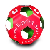 Fußball aus Karton