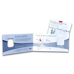 Einladung mit Ausstanzung und Schiebefunktion