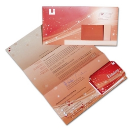Weihnachts-Mailing mit Mini-Faltplaner - Lindner druckt hochwertige Präsentationsmappe