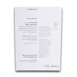 Einladungskarte mit Farbschnitt Multiloft und Prägung