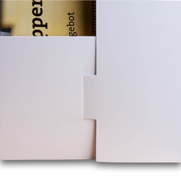 Präsentationsmappe mit gesteckten Laschen