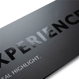 Einladungskarte mit Ausstanzung