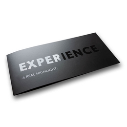 Einladungskarte mit Ausstanzung