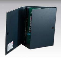 6 Seiten Präsentationsordner und Kartontaschen