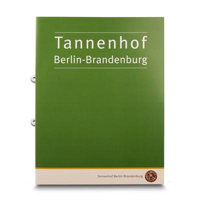 Netzwerkmappe TANNENHOF - Beim Druckbetrieb Lindner werden individuelle Ordner, Boxen und Präsentationsunterlagen hergestellt