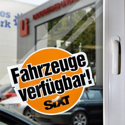 Formgestanzte Aufkleber Sixt - Beim Druckbetrieb Lindner werden individuelle Ordner, Boxen und Präsentationsunterlagen hergestellt